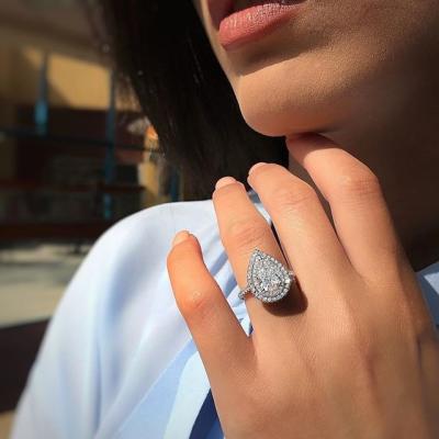 China FASHIONABLE Luxury Pigeon Ring Diamond CZ Waterdrop Pave Micro Statistical Teardrop Shape Zircon Eternity Pigeon Shape Engagement Wedding Ring for sale