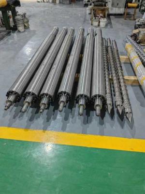 China 20-220mm Diameter Single Injection Molding Screw And Barrel With Nitriding Surface Treatment for sale