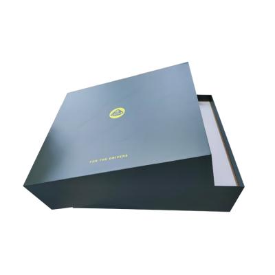 China Recycled Materials STPP Developed Custom Logo Clothing Box Packaging Boxes For T-shirt Apparel Industry for sale