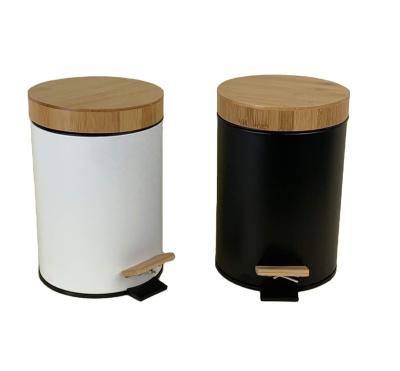 China Sustainable Home Stainless Steel Kitchen Pedal Trash Can / Bin With Bamboo Lid for sale