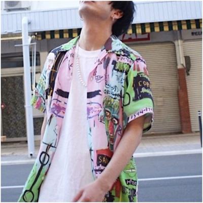 China Anti-pilling Spot supply of co branded Tokyo graffiti lovers loose Hawaiian men's short sleeved shirt for sale