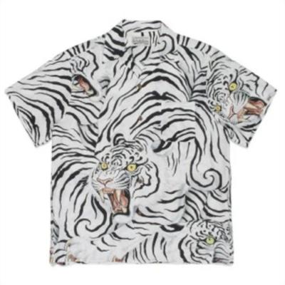 China Anti-pilling Spot supply 21SS tiger totem casual pointed collar printed Hawaiian short sleeved men's shirt for sale