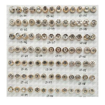 China 2021 Washable Wholesale Fashion Rhinestone Buttons Fancy Plastic Ladies Bead Buttons for sale