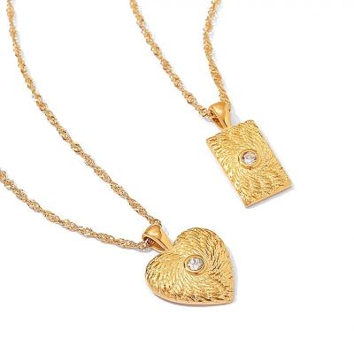 China Gogem Popular Luxury Water Resistant 18K Gold Plated Stainless Steel Heart Pendant Necklace For Women Jewelry for sale