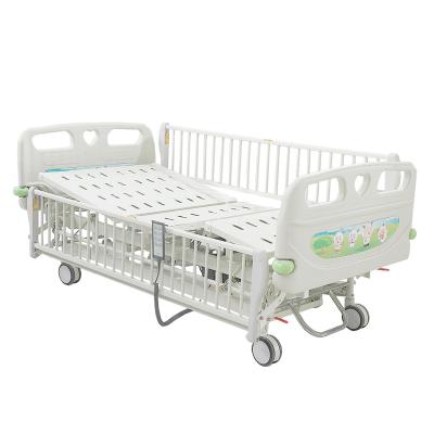 China High Function Hospital Inpatient 3 Medical Electric Children Nurse Care Bed for sale