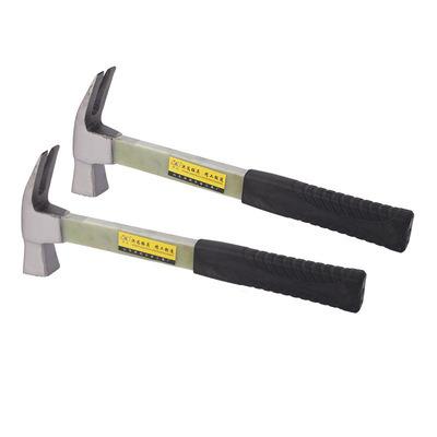 China Nail Hammer Factory Wholesale 0.5kg Magnetic Carpenter's Claw Hammer With Insulated Handle for sale