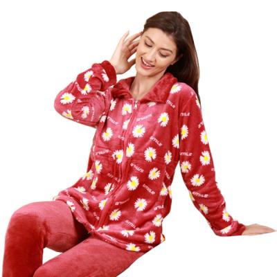 China Thermal Pajamas For Women Set Glamorous And Spots Suitable For Fall Or Winter Sleepwear for sale