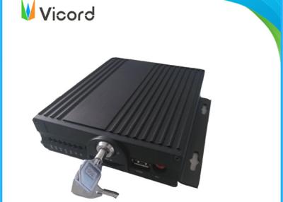 中国 バス DVR を追跡する 4CH SD 移動式 DVR のビデオ レコーダー実時間記録 GPS 販売のため