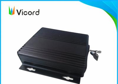 中国 4ch D1 Real-time Mobile DVR Recorder Wide Voltage GPS Bidrectional Talk DVR For School Bus 販売のため