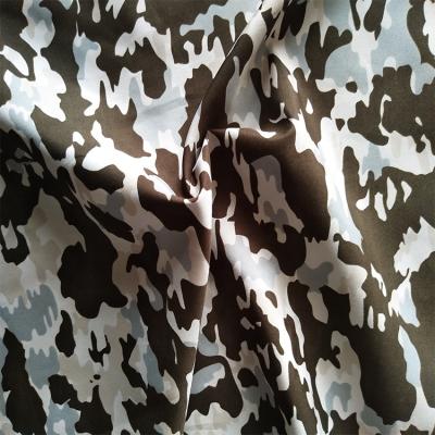 China Anti-Static 50D Camouflage 100% Polyester 65gsm Pongee Printed Down Coat Kids Fabric for sale