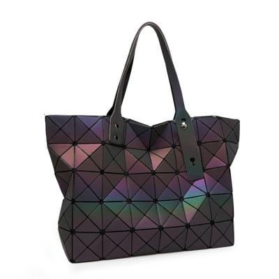 China Japanese Style Daily Used Bright Gradient Folding Rubik's Cube Portable Large Capacity Geometric Holographic Custom Shoulder Bag for sale