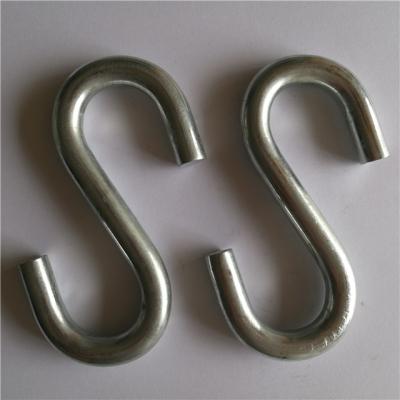 China Water Treatment Stainless Steel S Hook Supplier for sale