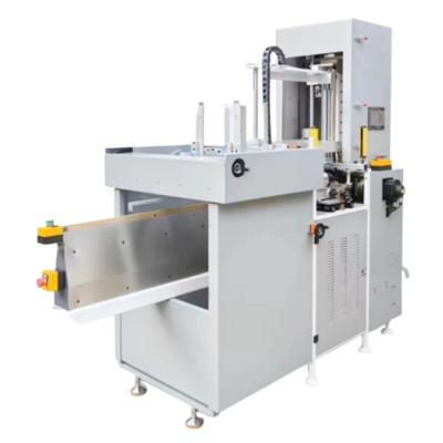 Chine PRY-360E Machine automatique de fabrication de boîtes de couverture dure de 12 pièces/min pour fabrication de livres en carton à vendre