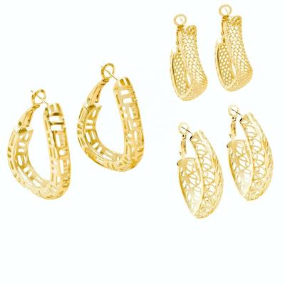 China Yiwu CLASSIC Xixi commercial Europe and the United States fashion commuter 2023 hollow minority design geometrically irregular earrings for sale