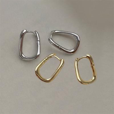 China Yiwu cute Xixi commercial Europe and America best selling small crowd design irregular luxury fashion temperament soft earrings for sale