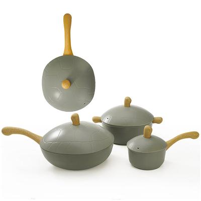 China Sustainable New Items Die Cast Aluminum Cookware Set 4pcs Pan / Casserole / Frying Pan / Wok for sale