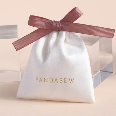 China Recyclable White Jewelry Pile Jewelery Jewelry Pouch Package Pouch Gift Bag White Packaging Custom Wholesale for sale