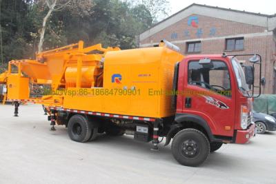 China 300L Oil Tank Cement Pumping Machine , Truck Mounted Concrete Pump With Batcher for sale