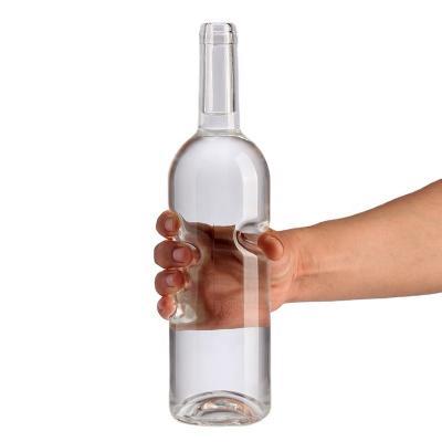 China Custom Luxury Empty Glass Beverage Wine Bottle 750ml Clear Botellas De Vidrio Para Licor for sale