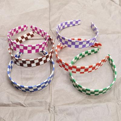 China Fashion 2.5 Cm Wide Korean European Two Color Hair Accessories Claw Pattern Plaid Teeth Non Slip Controller Cellulose Acetate Headband for sale