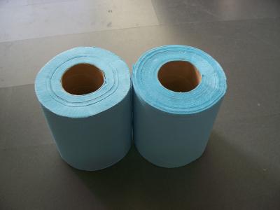 China Toallas de mano disponibles azules del cuarto de baño de la entrada central Recycle Pulp40gsm 1 capa en venta