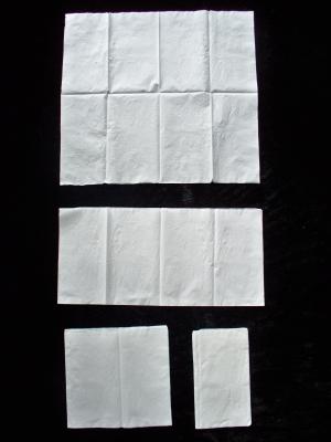 China Las servilletas de papel cero de la capa 17gsm del blanco 1 del blanqueo modificaron el paquete para requisitos particulares en venta