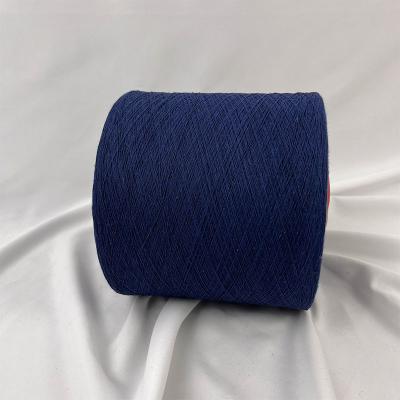 Chine Bleu foncé NE 12s/10s Fil de polycoton recyclé pour tricotage de chaussettes à vendre