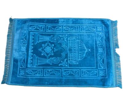 China Stain Resistant 2022 Good Quality Islamic Prayer Mat Custom Muslim Travel Prayer for sale