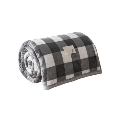 China Door\Living Room\Bedroom\Toilet 100% Polyester Wholesale Printed White Flannel Throw Blanket With Custom Logo for sale