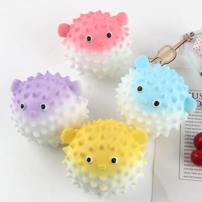 China Cute Eco-friendly Patent TPR Decompression Puffer Globefish Squeeze Toy, Kawai Relaxing Sea Animal Puffer Ball Toy for sale