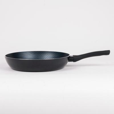 China Modern Wholesale High Quality Aluminum Frying Pan With Nonstick Bottom Frying Pan Kitchen Utensil for sale