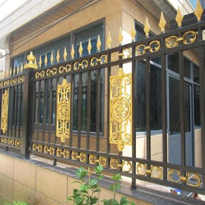 China High Quality Portable Industrial Solid Fence Easily Assembled Poland Metal Picket Pipe Barrier Panels for sale