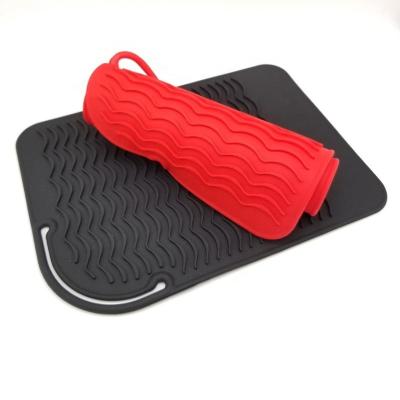 China Hot Selling Portable Travel Viable Silicone Heat Insulation Pad Hair Straightener Silicone Heat Resistant Mat For Curling Iron for sale