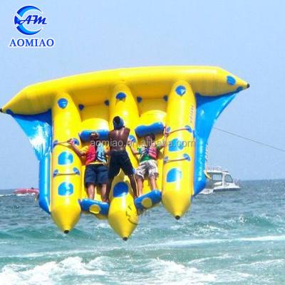 China Popular 3 Tube Flying Towables / Inflatable Flying Fish Banana Boat For Water Sports Can Be Customized for sale