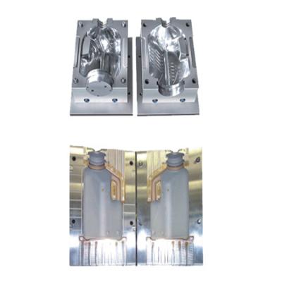 China High Precision Multi Cavities Cooking Oil Bottle Mold Injection Blow Mold / Plastic Mold for sale