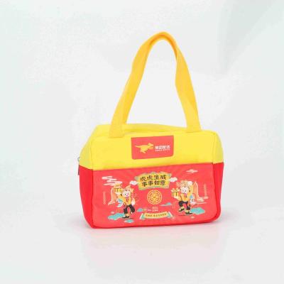 China Best Selling Goods Waterproof Using Oxford Heat Insulation Bag Insulated Cooler Bag for sale