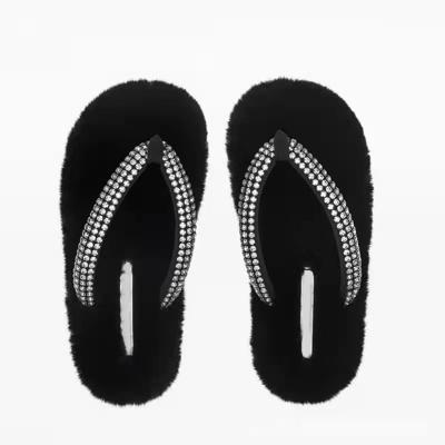 China Trend Bling Outdoor Indoor Rihnstone Flip Flops Fashion Luxury Slipper For Women for sale