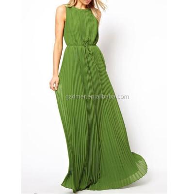 China Flwoing Style Green Color Summer Anti-Static Pleated Long Maxi Dress for sale