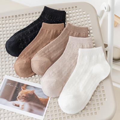 China Women's QUICK DRY Women's Spring and Summer Mesh Brown Boat Socks Breathable Hollow Short Tube Solid Color Cotton Plain Socks for sale