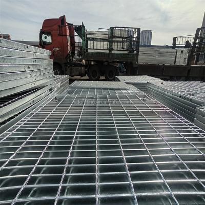 China industrial galvanized steel floor decking plate / steel decking price in philippines for sale