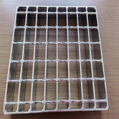 China Factory Industrial Supply Welded HDG Hot Dip Galvanized Carbon Steel Grating RMS Surcharge Hinged Gutter Grating And Frame for sale