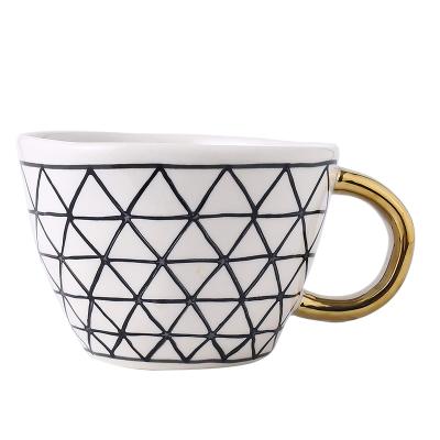 China GridCreative Retro Latte Vintage Latte Coffee Mug Viable White Ceramic Heart Mugs Ceramic for sale