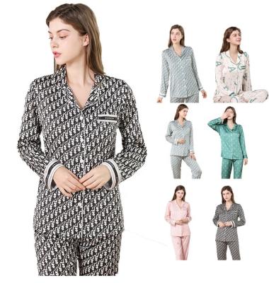 China QUICK DRY Hot Sale Classy Ice Silk Pijamas Women PAJAMAS Polyester Loungewear Print Painted Posie Woman Night Wear for sale