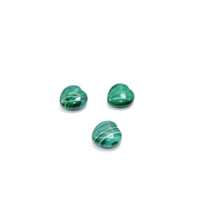 China Wholesale Men's Accessory Natural Malachite Party Gift Women Accessories DCA Gemstone Beads Loose Dangle Heart Shape For Jewelry Making for sale