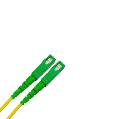 中国 FTTH cable patch cord jumper cable with good price fiber optic  patch cord 販売のため