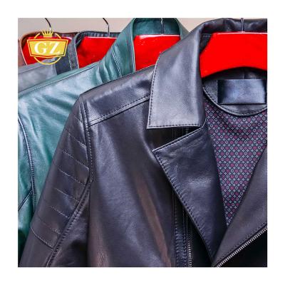 China Fashion GZ China high quality second hand clothes in USA Japan 100kg bales wholesale used jacket for sale