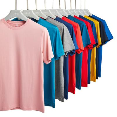 China Gebreide oversize T-shirts voor mannen 100% katoenen shirts voor mannen aanpasbare patronen Te koop