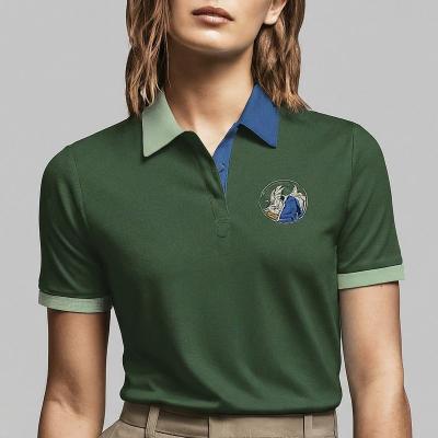 China Casual Golf Damen Polo Shirts angepasst mehrfarbig mit gesticktem Logo zu verkaufen