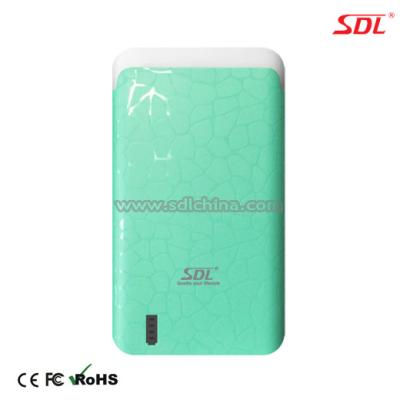 China New Design 8000mAh Mobile Power Bank Li-Polymer Battery Portable Charger E156 with Anti-Plug Protection for sale