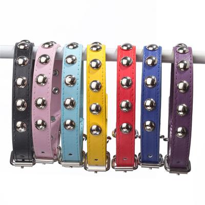 China Real Viable Wholesale Adjustable Leather Mushroom Nail Rivet Studded Dog Collar for sale